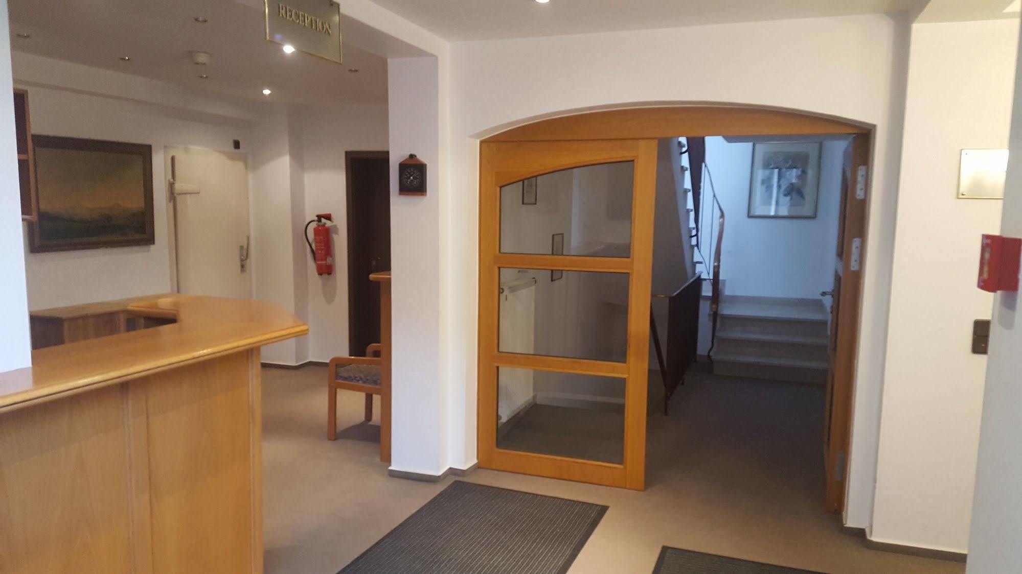 Hotel Alt Steinbach شتاينباخ أم تاونوس المظهر الخارجي الصورة